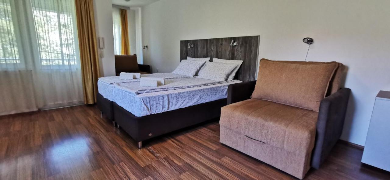 Apartments Banjica 索科矿泉村 外观 照片